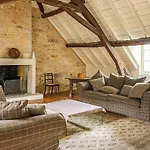 5 Bedroom Gorgeous In Sarrazac *